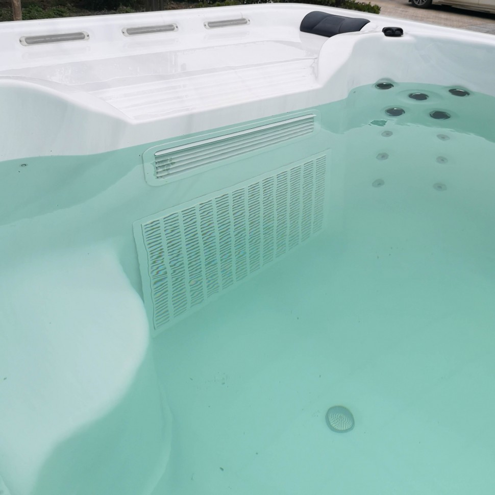 СПА бассейн с противотоком Bigeer Прима (рис.4) СПА бассейн с противотоком Bigeer Прима (рис.4)